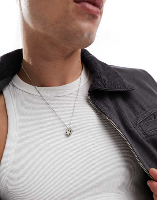 Collar plateado con colgante de dado de acero inoxidable de Lost Souls 