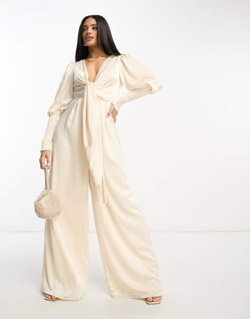Collective The Label - Exclusive - Jumpsuit met diepuitgesneden hals en wijde pijpen in parelmoer