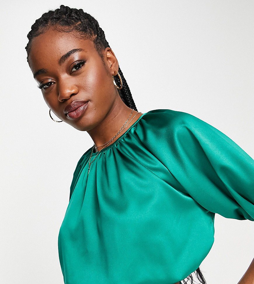 Exclusive puff sleeve crop top in emerald - part of a set-Green