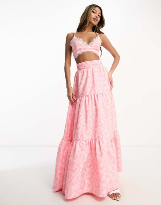 Collective the Label Exclusive – Różowa żakardowa spódnica maxi w stokrotki, część zestawu