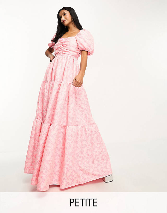 Collective The Label Petite - exclusive puff sleeve jacquard maxi dress in pink daisy