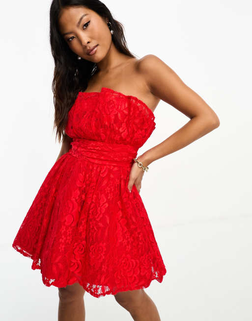 Robe rouge dentelle discount courte