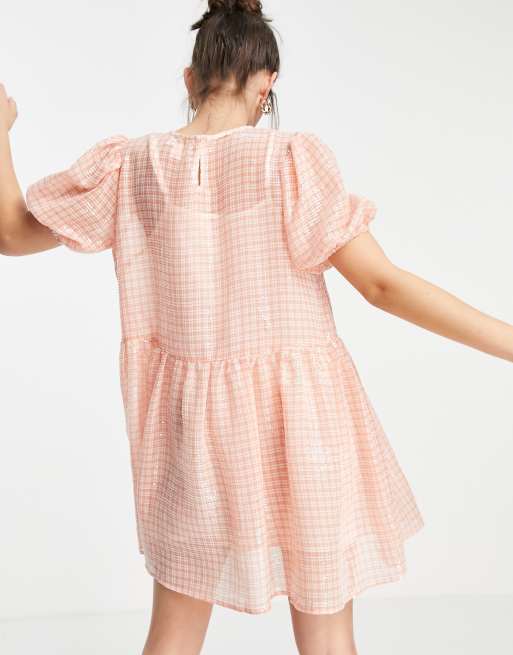 Collective the Label - Robe babydoll courte métallisée à carreaux et sequins, 2 de 4