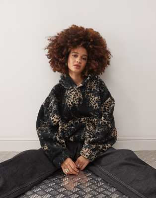 Collusion COLLUION Borg leopard print boxy hoodie in multi