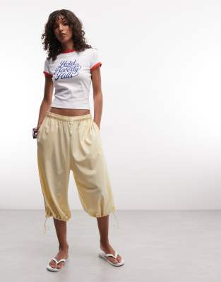 Collusion 3/4 Nylon Capri In Yellow