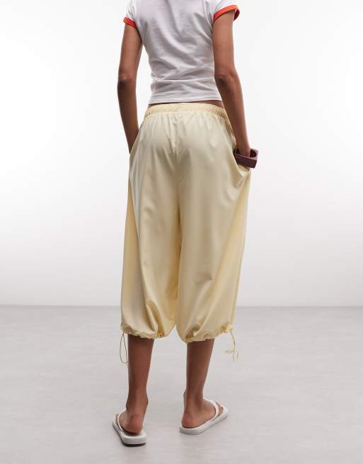 COLLUSION 3/4 nylon capri in buttermilk, 5 of 5