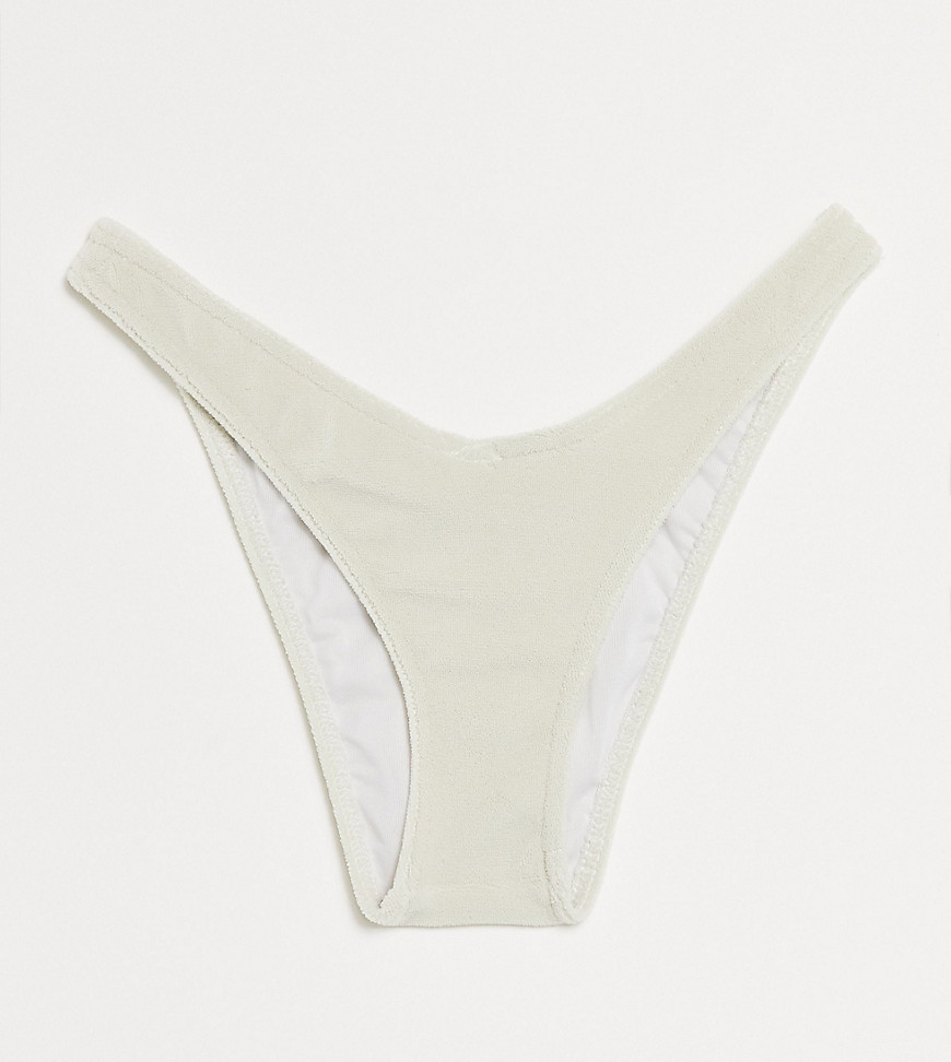COLLUSION 80s high thigh bikini bottoms in off white-Neutral