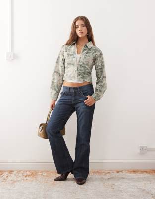 Collusion 90s Denim Fitted Jacket In Neutral