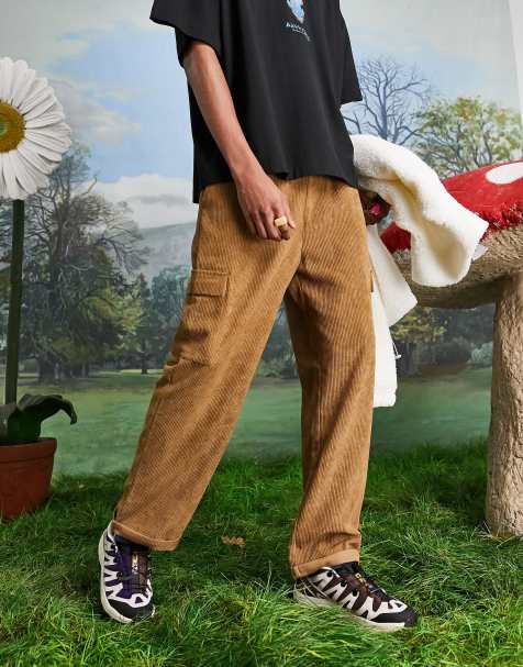 COLLUSION 90s fit baggy cord cargo trousers in brown - view 1
