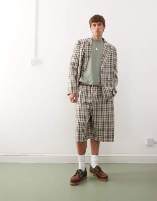 90s relaxed jorts in plaid - part of a set-Neutral
