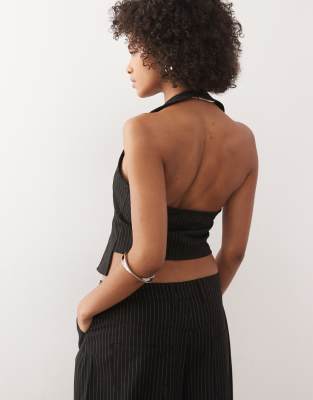 Collusion 90s Vest In Black