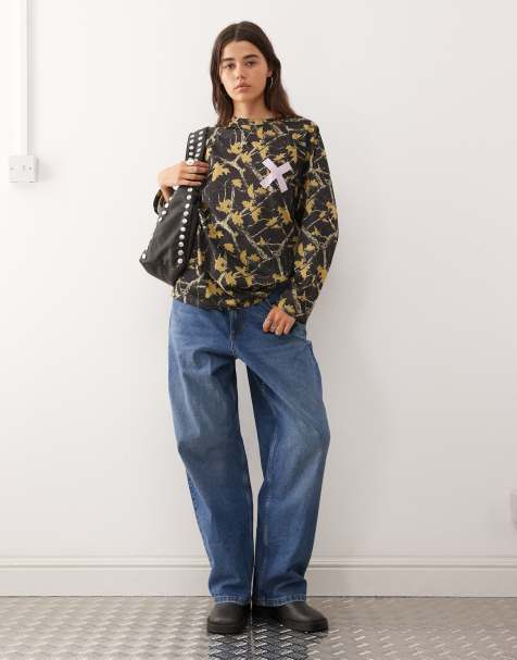 COLLUSION Antifit mid-rise jeans in mid blue - view 1