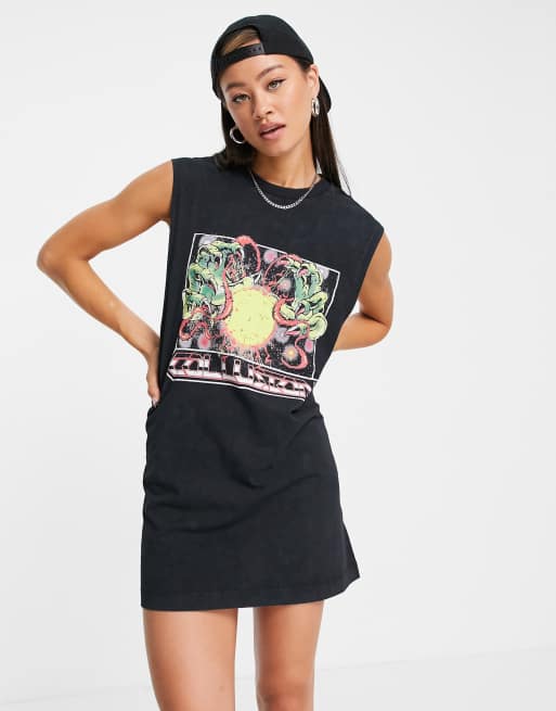 COLLUSION – Ärmelloses Oversize-T-Shirt-Kleid in schwarzer Acid-Waschung mit Krallen-Print, 2 von 4