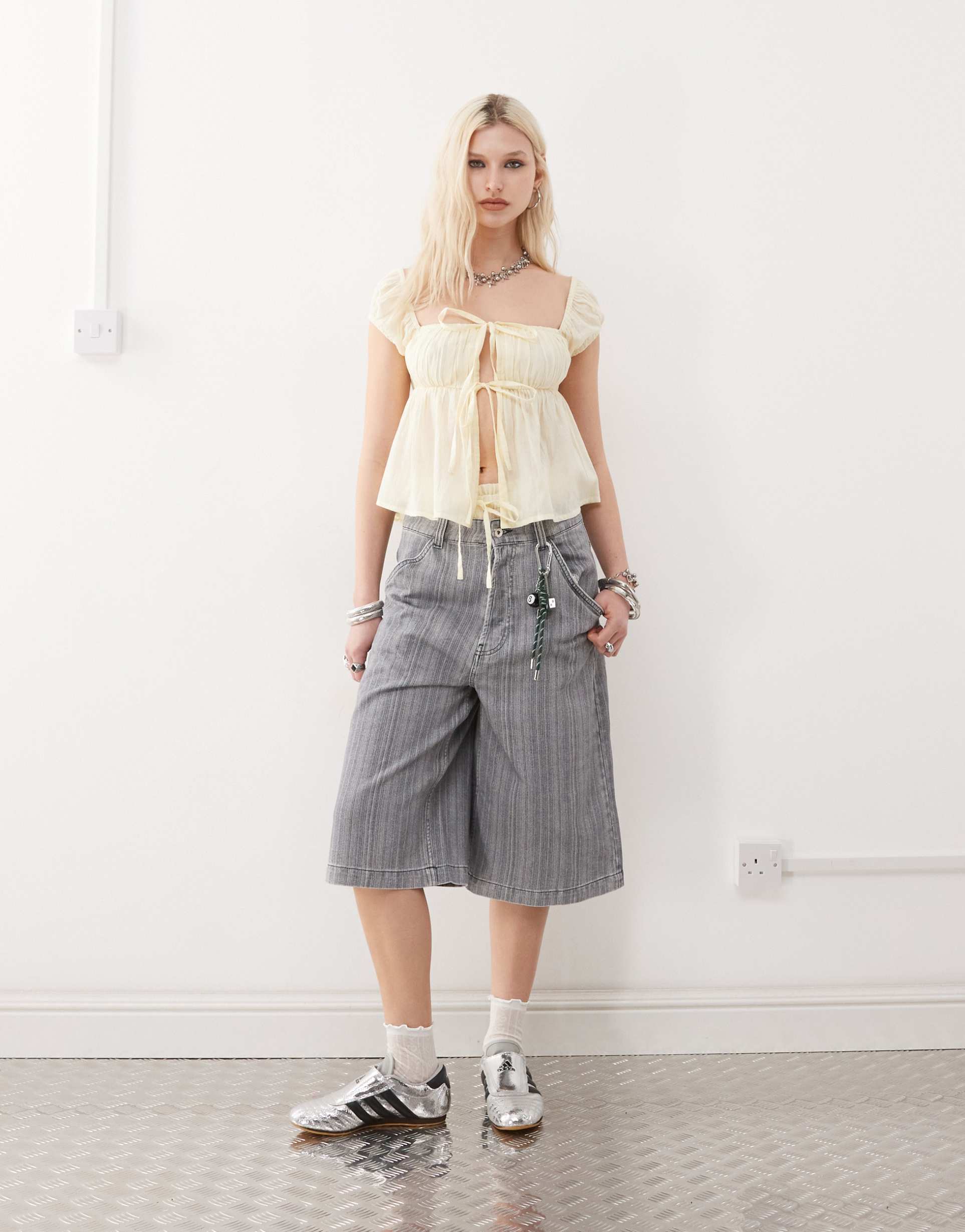 collusion baggy jort in gray stripe