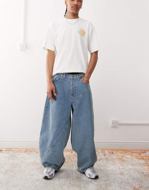 COLLUSION – Ballon-Jeans in mittelblauer Waschung - view 1