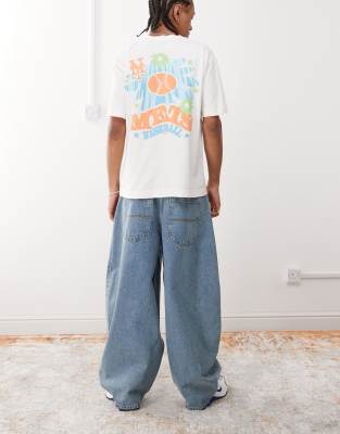 COLLUSION – Ballon-Jeans in mittelblauer Waschung