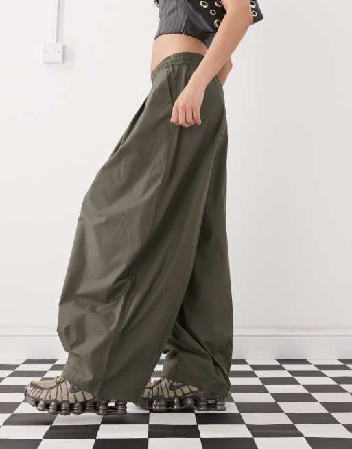COLLUSION balloon leg pant in khaki