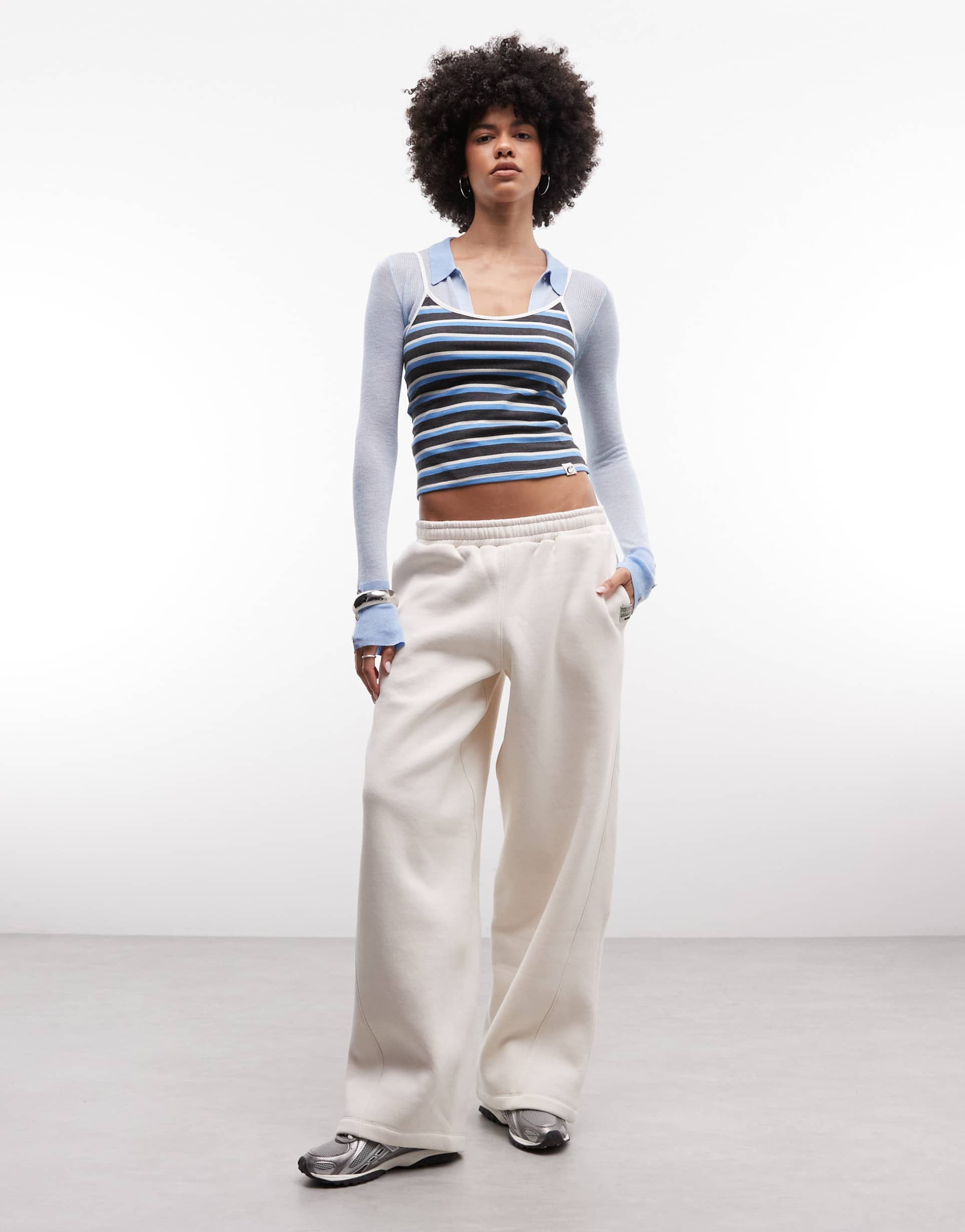 collusion barrel sweatpants in off-white