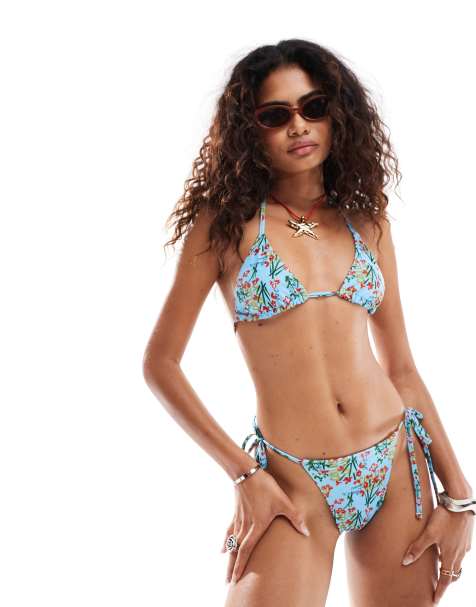 COLLUSION - Bikinibroekje met bloemenprint in blauw, deel van co-ord set - view 1