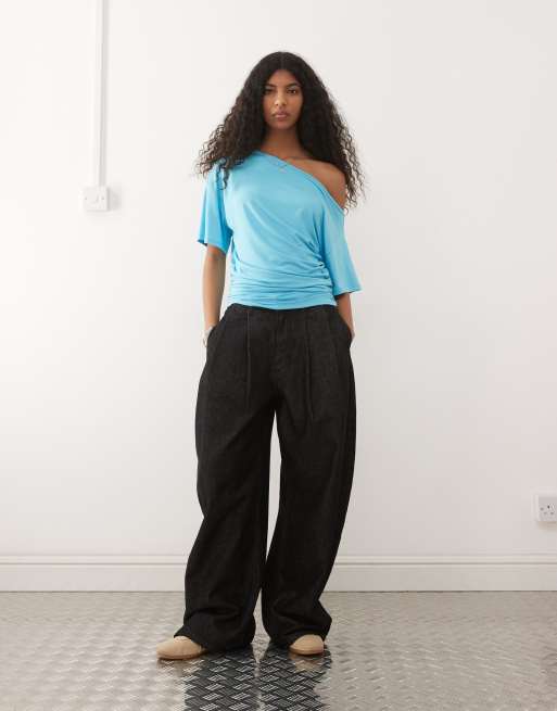COLLUSION - Blå draperende offshoulder-top, 2 af 4
