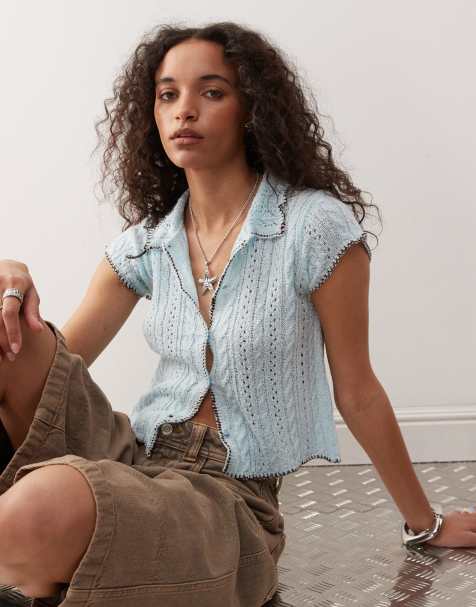 COLLUSION – Blå, pointellestickad topp med knäppning - view 1