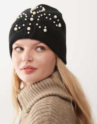 Collusion Black Beanie With Pearl Detail