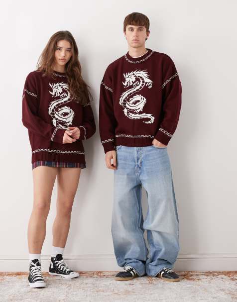 COLLUSION – Bordowy dzianinowy sweter unisex z grafiką ze smokiem - view 1