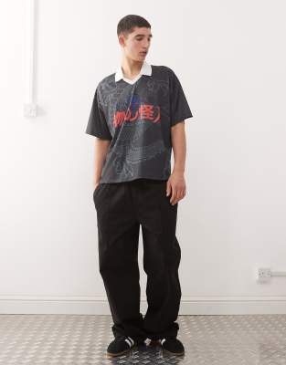 Collusion Boxy Collared Soccer Top With Graphics In Black