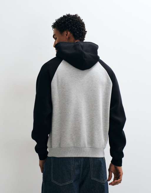 COLLUSION Boxy-Raglan-Kapuzenpullover in Graumeliert und Schwarz, 4 von 5
