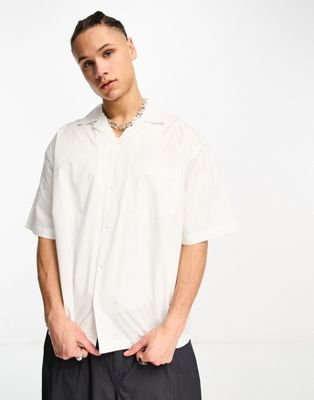 COLLUSION boxy revere short sleeve shirt in white