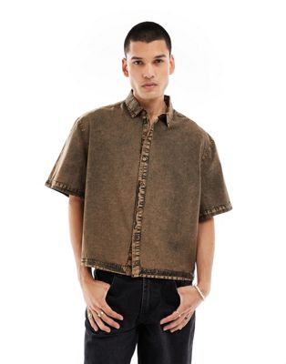 boxy short sleeve shirt with contrast tape and embroidery in washed khaki-Green