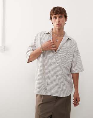 COLLUSION boxy skate shirt in neutral check - view 1