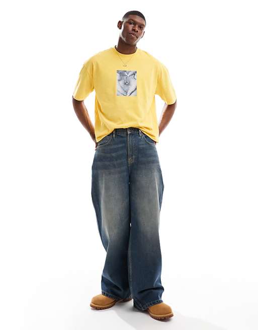 COLLUSION boxy skater fit T-shirt with photographic print in COLLUSION boxy skater fit T-shirt with photographic print in