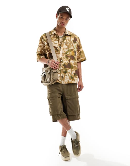COLLUSION boxy skater shirt with branding detail in graffiti print, 4 of 4