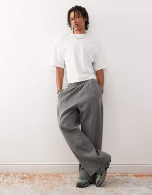 Collusion Boxy T-shirt In White