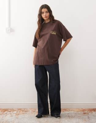 Collusion Branded Back Graphic T-shirt In Brown