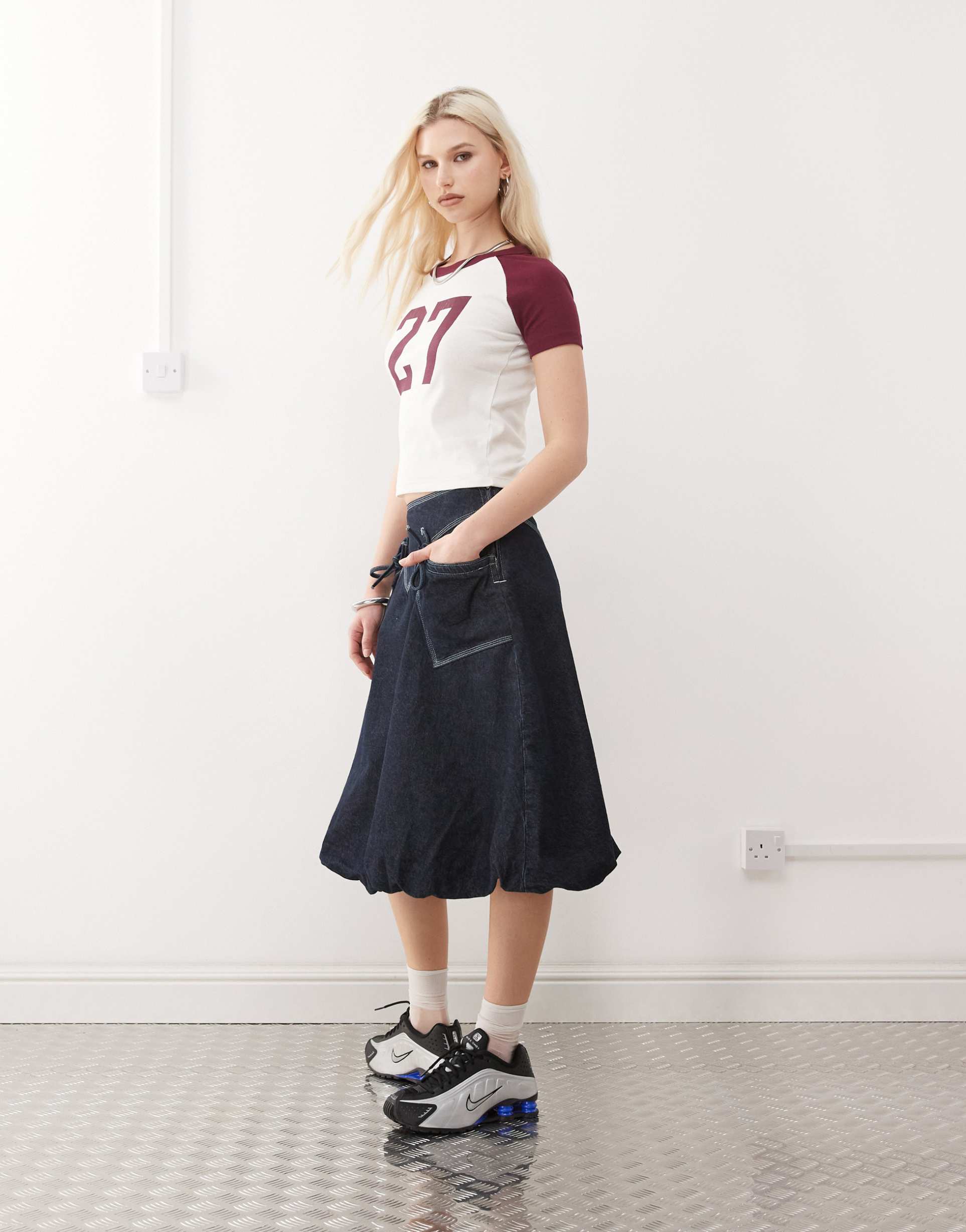 collusion bubble hem midi skirt in rinse wash