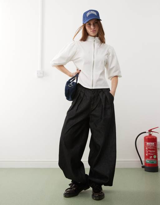 COLLUSION bubble sleeve top with zip detail in white