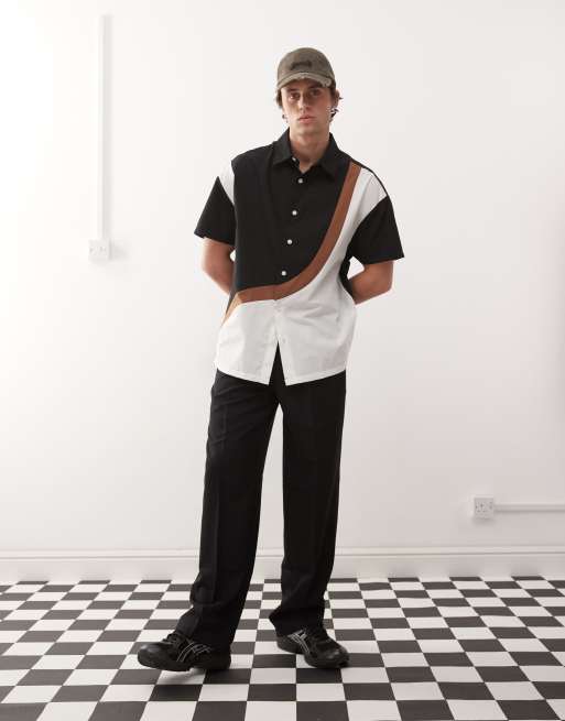 COLLUSION - Camicia a maniche corte con design diviso multicolore