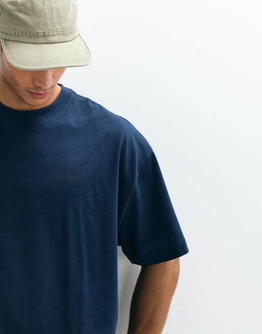 COLLUSION - Camiseta azul marino con estampado blanco de coordenadas, 3 de 5