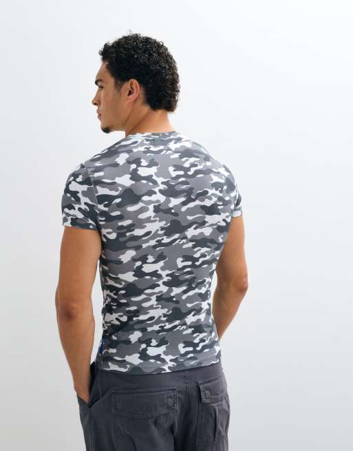 COLLUSION camiseta con diseño encogido en camuflaje gris, 5 de 5