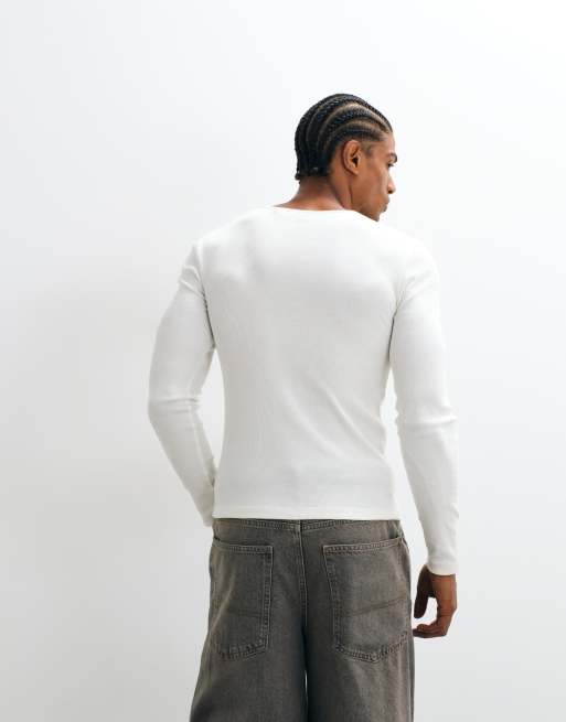 COLLUSION - camiseta henley ajustada de manga larga en piedra, 5 de 5