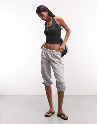 Collusion Capri Cuffed Jogger In Grey