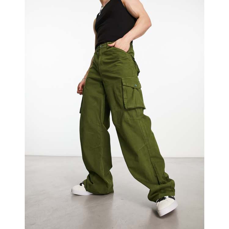 Dark green cargo pants hot sale mens