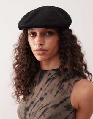 COLLUSION - Casquette à rabat avec logo - Noir