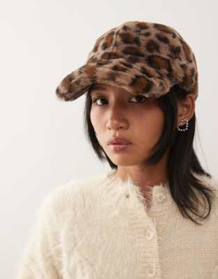 COLLUSION - Casquette en fausse fourrure à imprimé léopard-Multicolore