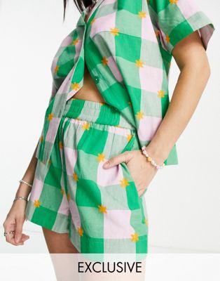 COLLUSION check pull on shorts co-ord with embroidery in pink and green