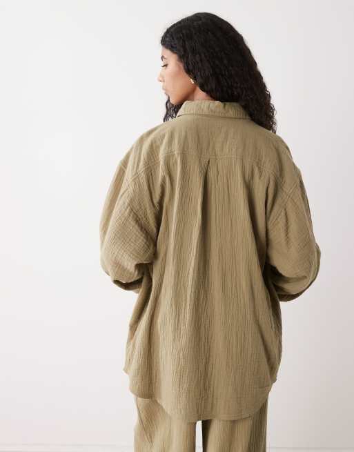 COLLUSION cheesecloth oversized long sleeve beach shirt in khaki, 2 of 4