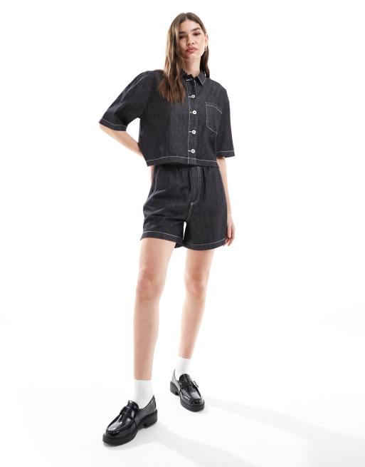 COLLUSION - Chemise en jean oversize et légère à manches courtes et coutures contrastantes, 3 de 4