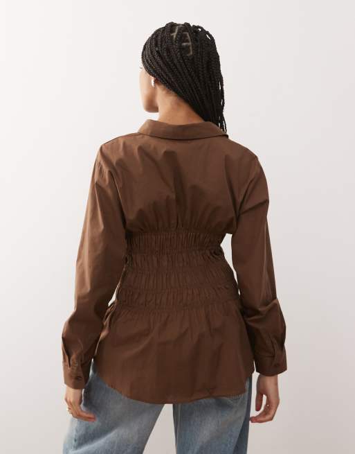 COLLUSION - Chemise oversize froncée à la taille à manches longues - Chocolat, 4 de 4